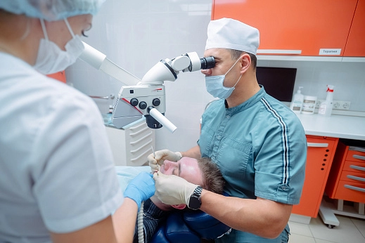 Восстановление зуба металлокерамическими коронками