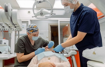 Удаление молочного зуба