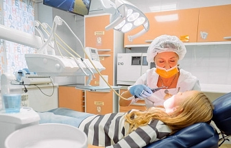 Пластика уздечки губы ребенку